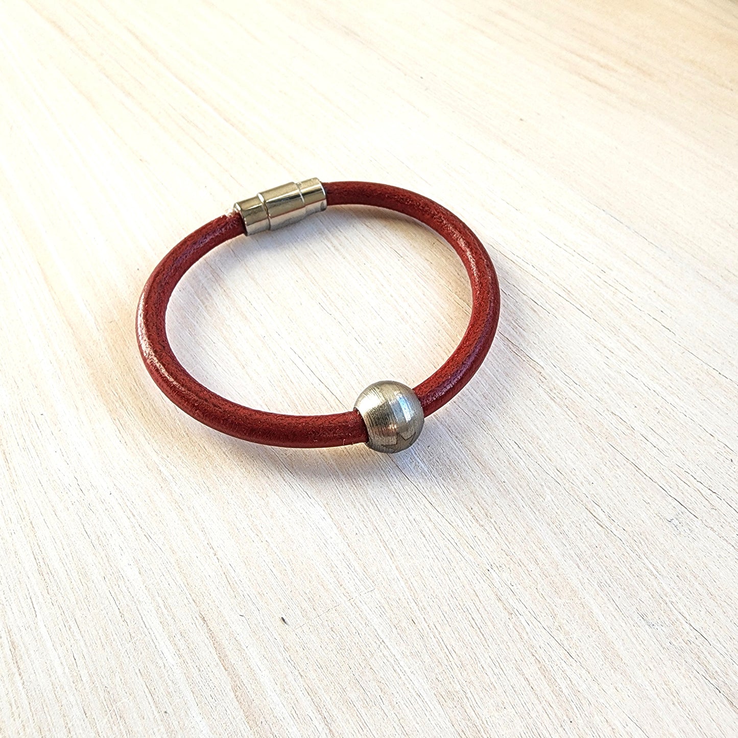 Star Bead Round Leather Bracelet