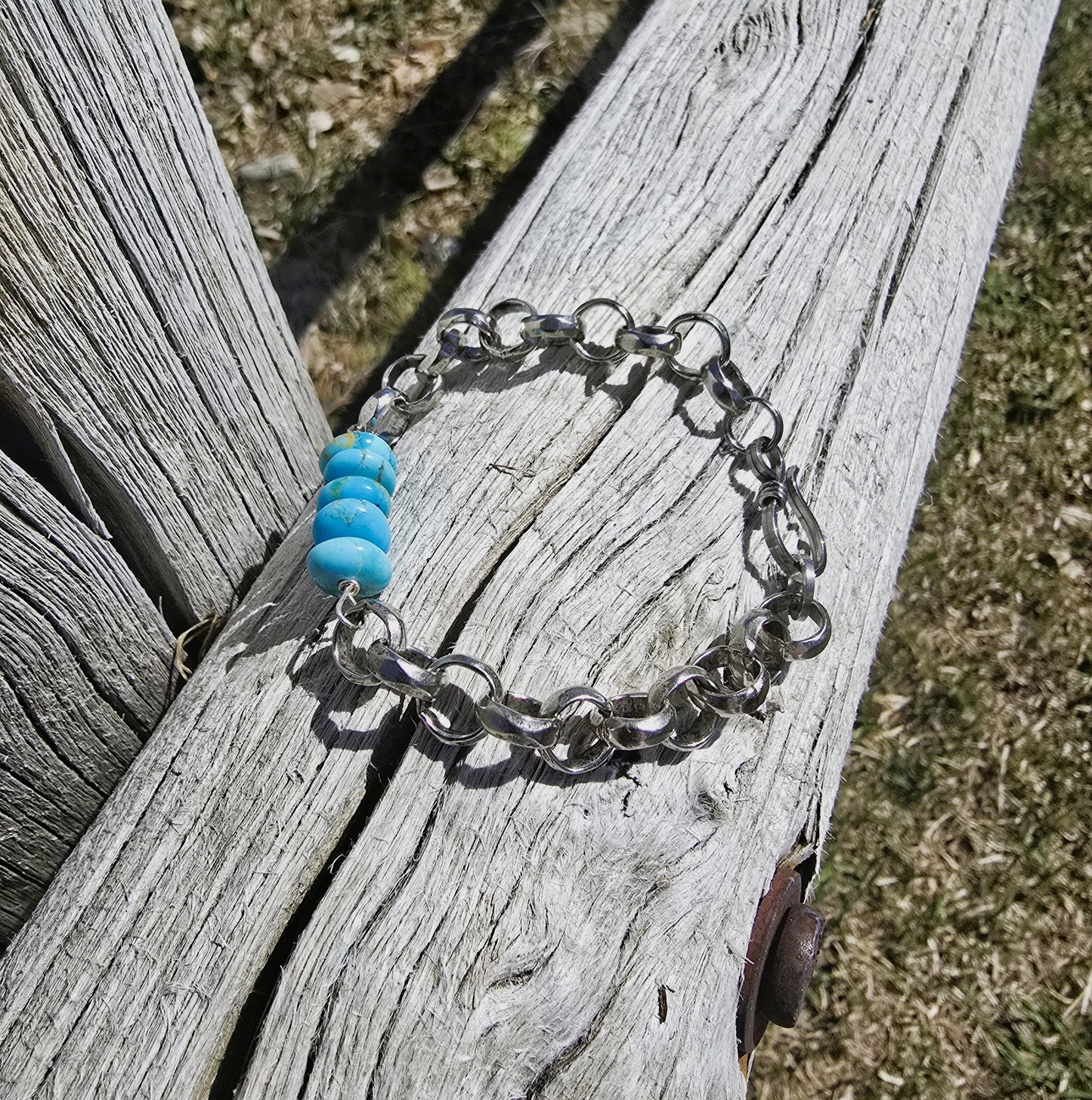 Silver Rolo Link & Turquoise Bracelet