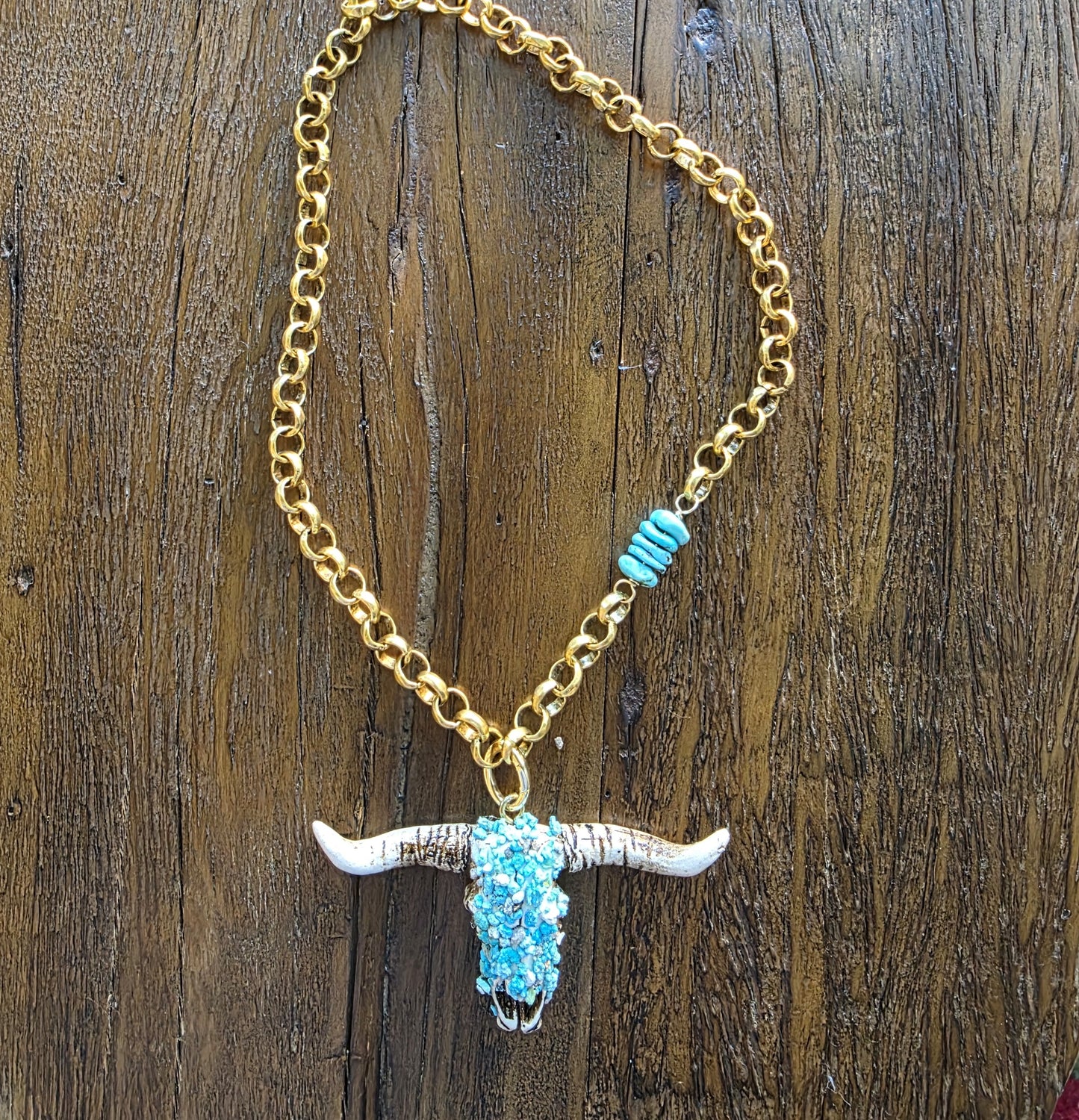 Longhorn Turquoise Pendant Necklace