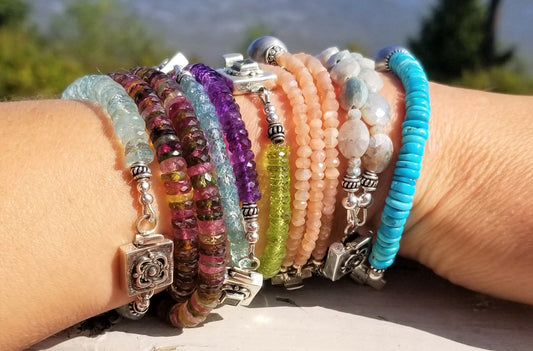 How To - Best Ways To Stack Bracelets!
